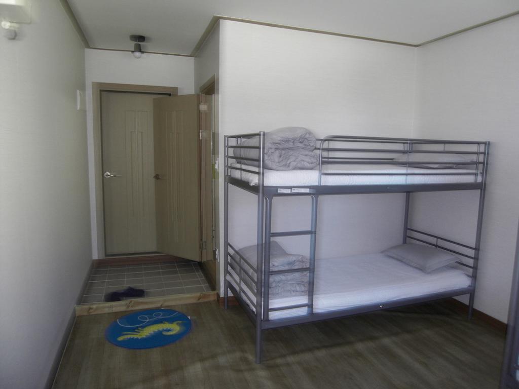 Story House Hotel Sokcho Esterno foto