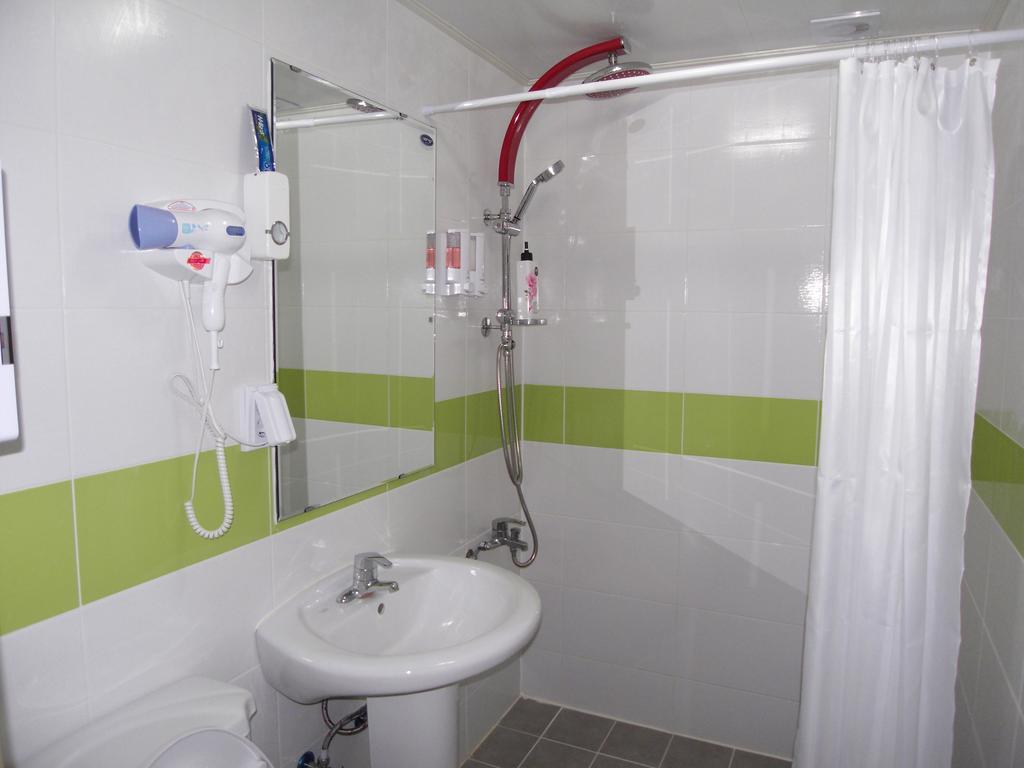Story House Hotel Sokcho Esterno foto