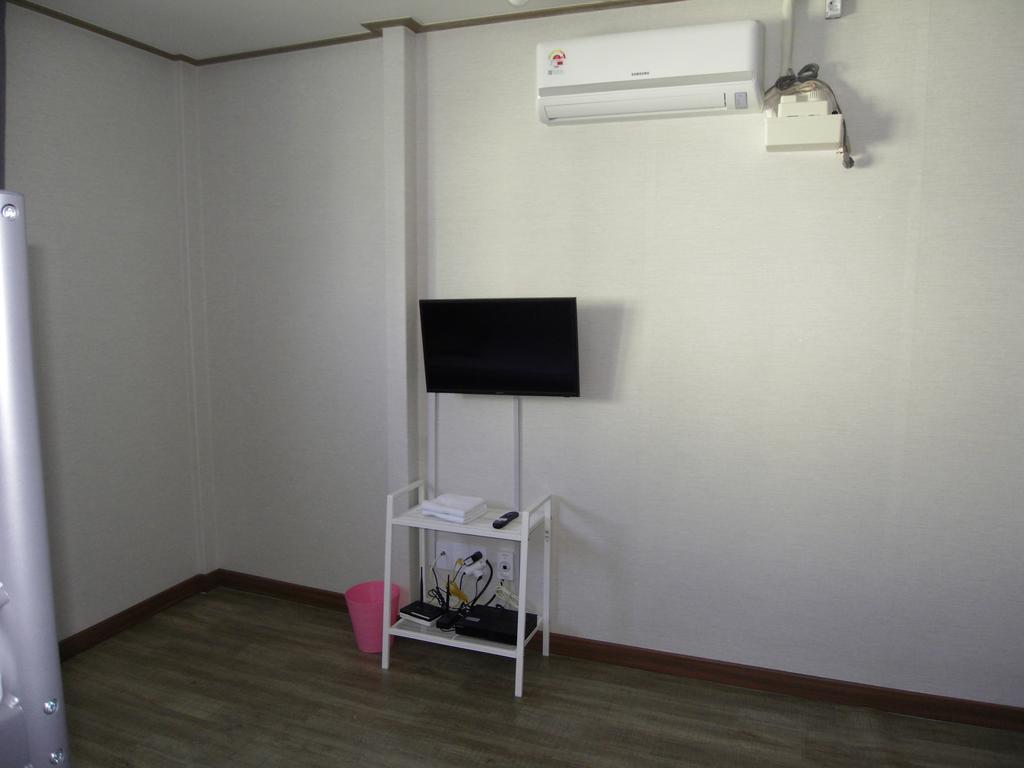 Story House Hotel Sokcho Esterno foto